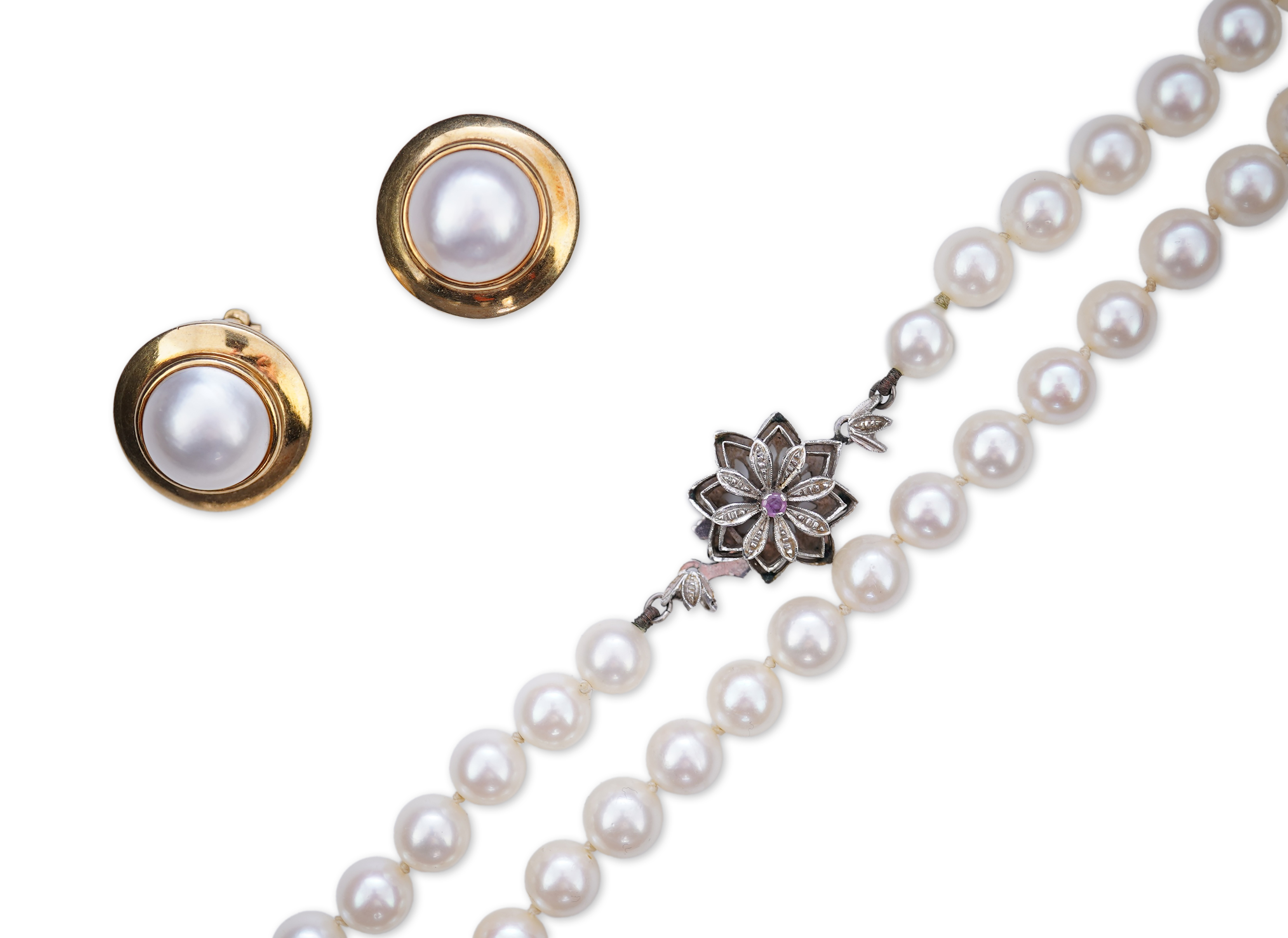 A cultured pearl necklace and pair of mabé cultured pearl ear clips